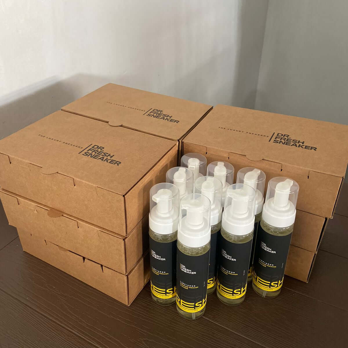 Kit Básico – Espuma + Cepillo + Microfibra | Dr. Fresh Sneaker